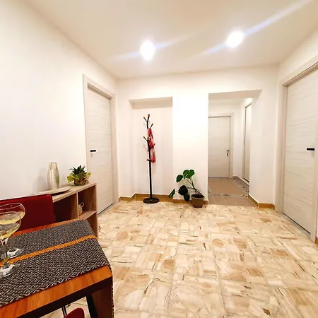 Pedrissa فندق مبيت وإفطار ساساري